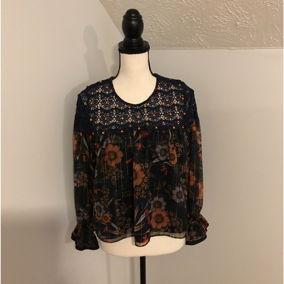 Anthropologie Mynah Reynu Taandon Cristy Crochet Floral Navy Blouse - Size Small - Picture 1 of 12